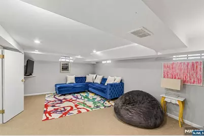 127 Westervelt Avenue, Tenafly, NJ 07670 - Photo 38