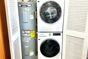 41 W Church Street 11, Bergenfield, NJ 07621 - Photo 8