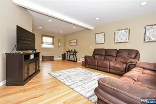321 John Ochs Dr, Saddle Brook Township, NJ 07663 - Photo 8