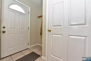 321 John Ochs Dr, Saddle Brook Township, NJ 07663 - Photo 20