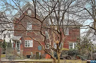 170 Christopher St, Montclair, NJ 07042 - Photo 38