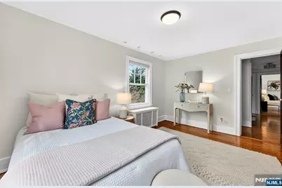 170 Christopher Street, Montclair, NJ 07042 - Photo 16