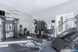 308 Nelson Ct, Edgewater, NJ 07020 - Photo 32