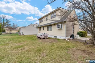 44 Doherty Dr, Clifton, NJ 07013 - Photo 20