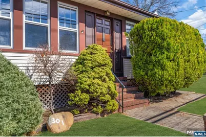 301 Henley Avenue, New Milford, NJ 07646 - Photo 4
