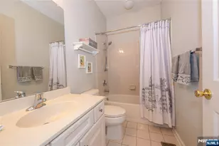 1 Ashley Ct 701, Hawthorne, NJ 07506 - Photo 22