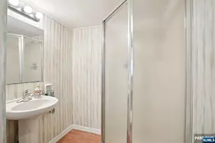 6 S Garden Ct, Garfield, NJ 07026 - Photo 16