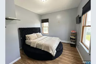 237-239 6th Avenue, Newark, NJ 07107 - Photo 6