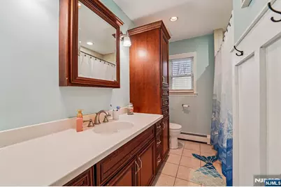 51 Catherine Street, Bloomingdale, NJ 07403 - Photo 22