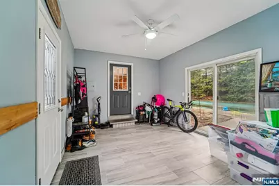 51 Catherine Street, Bloomingdale, NJ 07403 - Photo 34