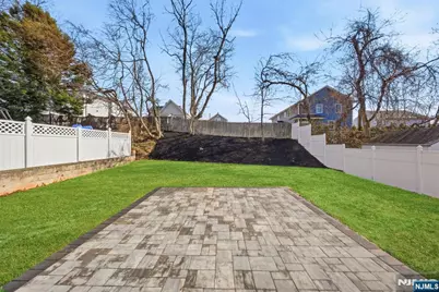 110 Platt Avenue, Saddle Brook Township, NJ 07663 - Photo 46