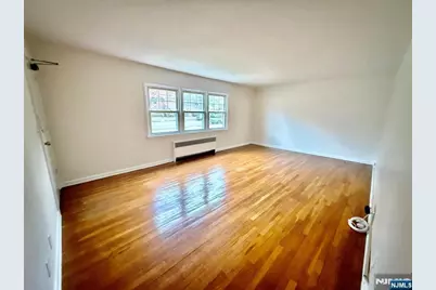 293 Bogert Road, River Edge, NJ 07661 - Photo 6