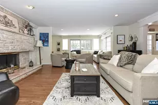 30 Chestnut Ridge Rd, Saddle River, NJ 07458 - Photo 8