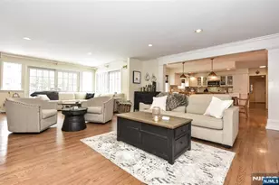 30 Chestnut Ridge Rd, Saddle River, NJ 07458 - Photo 10