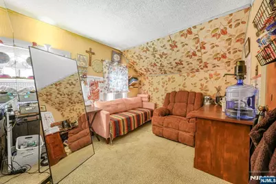 2397 Seymour Avenue, Union Township, NJ 07083 - Photo 14