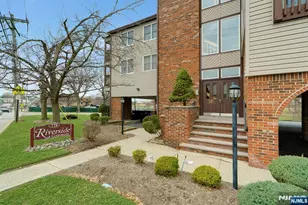 779 Riverside Ave 104, Lyndhurst Township, NJ 07071 - Photo 2
