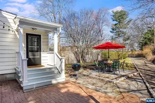 227 Grove St, Montclair, NJ 07042 - Photo 32