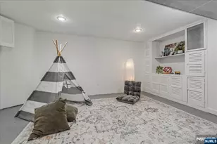 82 Essex Ave, Glen Ridge, NJ 07028 - Photo 24