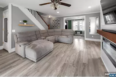113 Meadowbrook Avenue, Wanaque, NJ 07465 - Photo 6