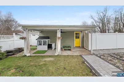 113 Meadowbrook Avenue, Wanaque, NJ 07465 - Photo 24
