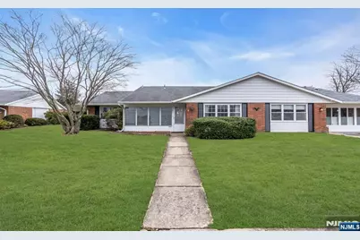 330A Canterbury Court 330 A #330 A, Lakewood, NJ 08701 - Photo 24