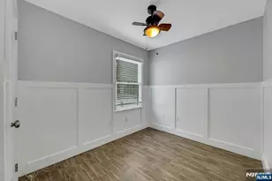 488 Fairlawn Pkwy, Saddle Brook Township, NJ 07663 - Photo 14