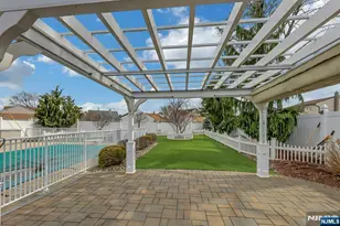 488 Fairlawn Pkwy, Saddle Brook Township, NJ 07663 - Photo 42