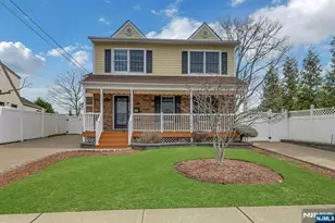 488 Fairlawn Pkwy, Saddle Brook Township, NJ 07663 - Photo 2