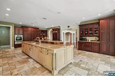 35 Echo Ridge Road, Upper Saddle River, NJ 07458 - Photo 14