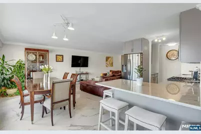 1203 River Road 8B #8B, Edgewater, NJ 07020 - Photo 10