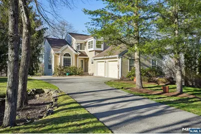 15 Ryan Lane, Lincoln Park, NJ 07035 - Photo 2