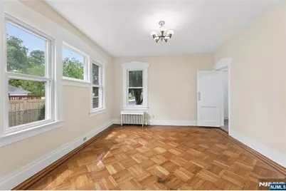 42 Walnut Street, Rutherford, NJ 07070 - Photo 8