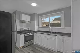 23-25 Varsity Rd, Newark, NJ 07106 - Photo 14