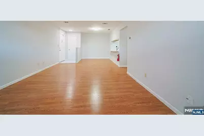 216 Washington A #A, Fort Lee, NJ 07024 - Photo 6