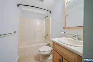 216 Washington A, Fort Lee, NJ 07024 - Photo 16