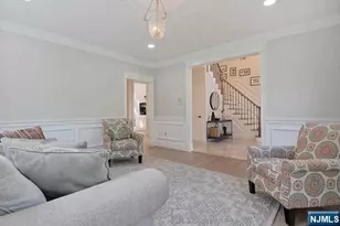 533 W Saddle River Rd, Upper Saddle River, NJ 07458 - Photo 8
