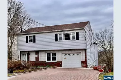 661 Clinton Place, Ridgefield, NJ 07657 - Photo 1