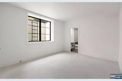 320 Spencer Place, Paramus, NJ 07652 - Photo 28