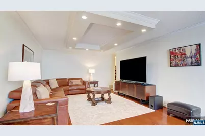250 Gorge Road 28D #28D, Cliffside Park, NJ 07010 - Photo 4