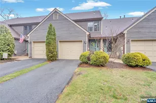 44 Manchester Ln F, West Milford, NJ 07480 - Photo 2