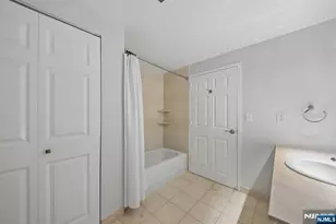 100 Old Palisade Road 2209, Fort Lee, NJ 07024 - Photo 16