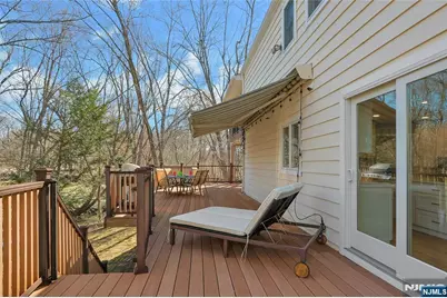 42-08 Cosgrove Court, Fair Lawn, NJ 07410 - Photo 20