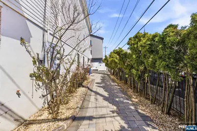 56 Lentz Avenue, Newark, NJ 07105 - Photo 6