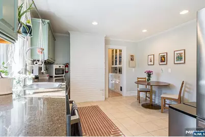 41 Montague Place C0002 #C0002, Montclair, NJ 07042 - Photo 24
