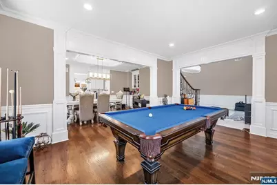160 Lawrence Drive, Paramus, NJ 07652 - Photo 6