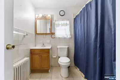 158 Fulton Avenue, Jersey City, NJ 07305 - Photo 18