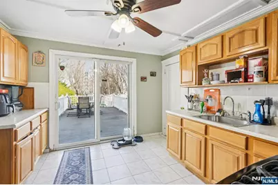 185 Trenton Avenue, Paterson, NJ 07503 - Photo 16