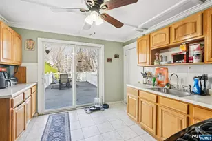 185 Trenton Ave, Paterson, NJ 07503 - Photo 16