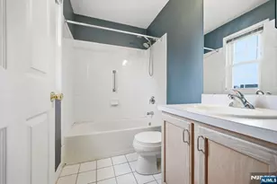 118 Cambridge Dr 1067, Nutley, NJ 07110 - Photo 34
