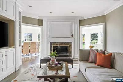31 Forest Drive, Millburn, NJ 07078 - Photo 20